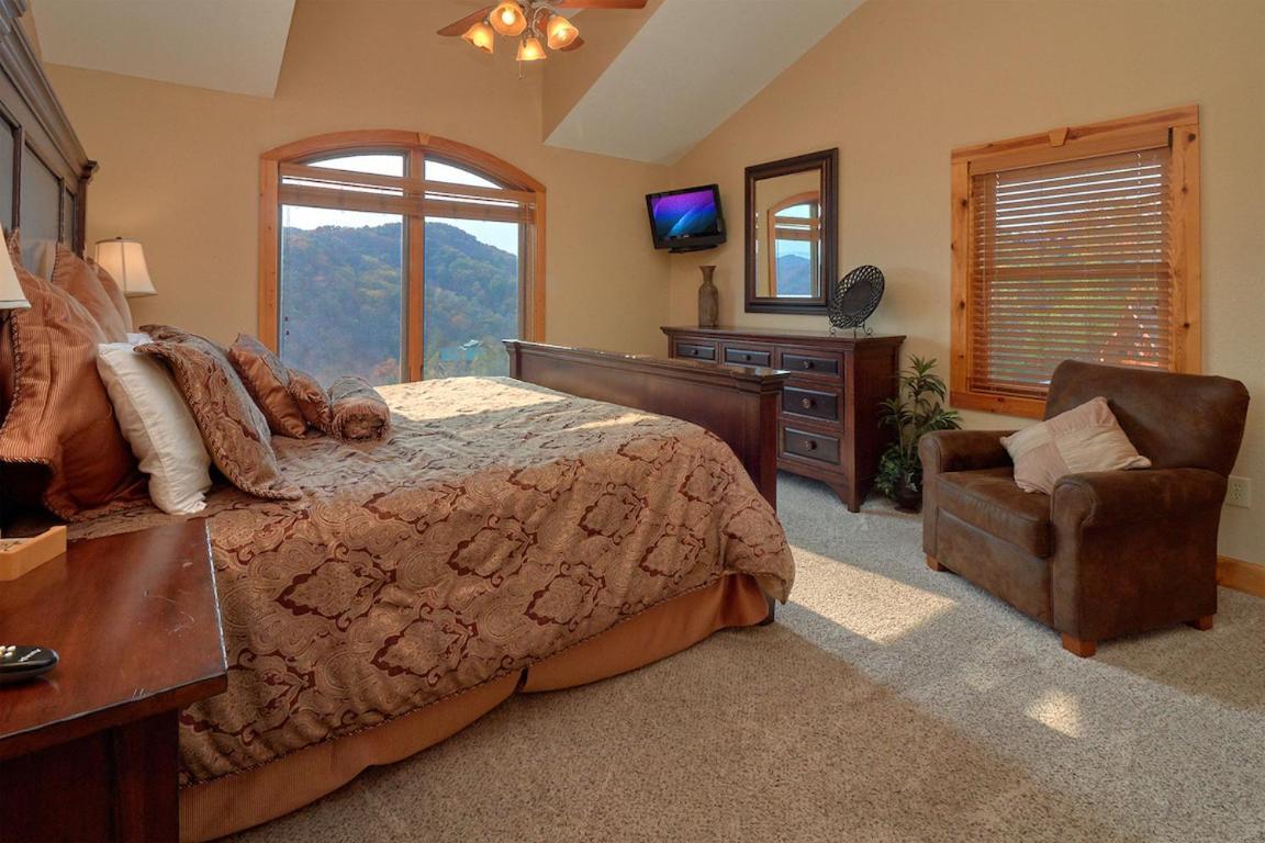 Journey'S End, 5 Bedrooms, Sleeps 12, Private Outdoor Pool, Theater, Sauna Сивиървил Екстериор снимка
